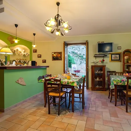 Il Belvedere Bed & Breakfast Civita