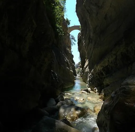 Il Belvedere Oda ve Kahvaltı Civita